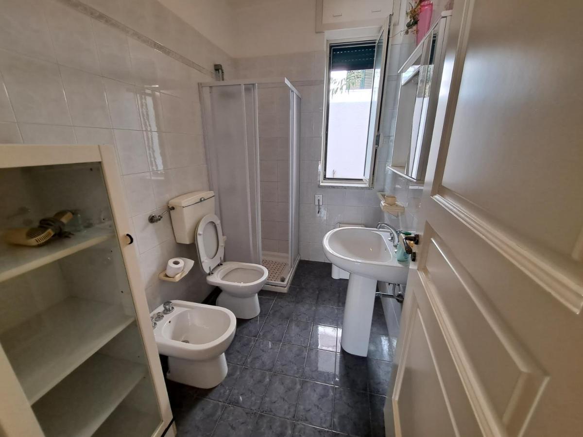Casa Vittorio A 100M Dalla Sabbia Lido Marini Ngoại thất bức ảnh